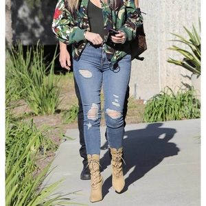 Good American Good Waist Ankle